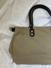 Cargar imagen en el visor de la galería, Bolso Santa Cruz Beige
