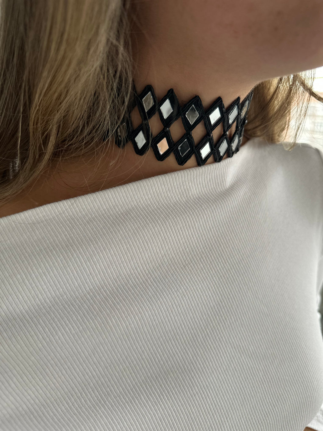 Choker Rombo Negro